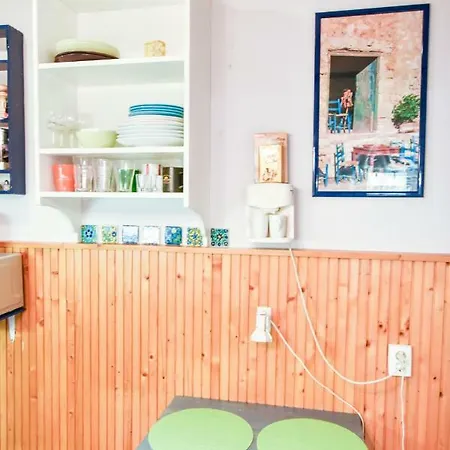 Girly Retro Flat On Romantic Boho Buda *